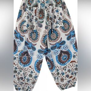 Paisley Print Women's here Pants or jumpsuit  one size NWT 💯 cotton pocket